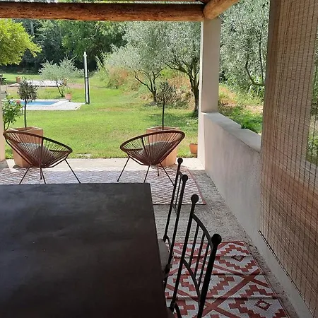 Appartamento Ginette Et Marcel Saint-Rémy-de-Provence Esterno foto